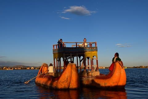 3 timers båttur til Uros Island fra Puno