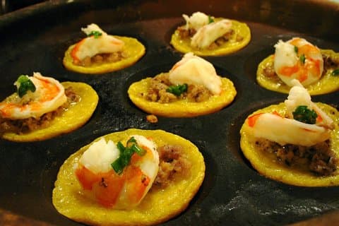 Privat Saigon Street Food Tour med motorcykel