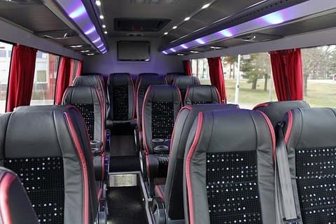Trasferimento privato in autobus dalla città di Stoccolma all'aeroporto di Arlanda