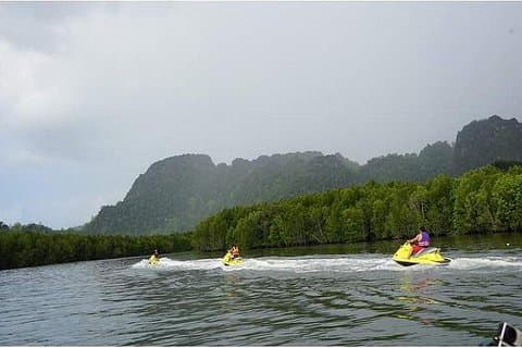 Langkawi Jet Ski Tour Including Private Hotel Transfer