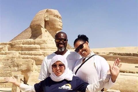 Excursões Privadas de Trânsito no Aeroporto do Cairo Visite Pirâmides de Gizé, Museu, Bazar e Cruzeiro