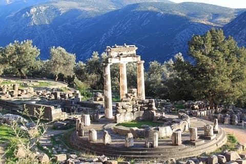 Athens to Corfu private transfer with guided tour of Delphi