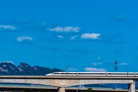 Traslado privado de la estación de tren de Tianjin al puerto de cruceros
