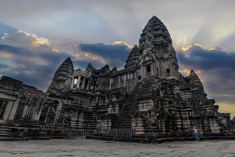 Angkor Wat de 3 jours et tous les principaux temples intéressants et la cascade du mont Kulen