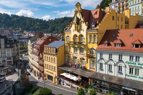 Visite de Karlovy Vary et de la brasserie Krusovice en petit groupe