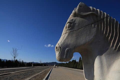 黄亜関長城と清朝東部古墳を巡るプライベート日帰り旅行