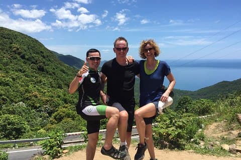 Via Hai Van Pass en bicicleta