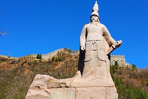 All-inclusive privé-wandeltour naar het Qing East Tomb en de grote muur van Huangyaguang