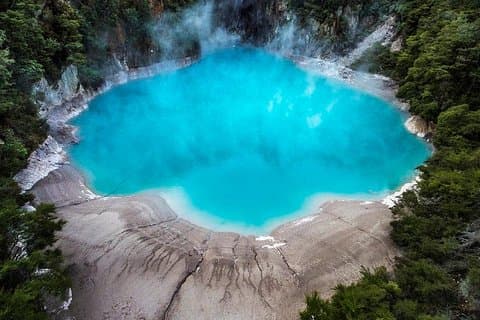 ロトルアを拠点とする小グループ午前ツアーワイマングとワイオタプ
