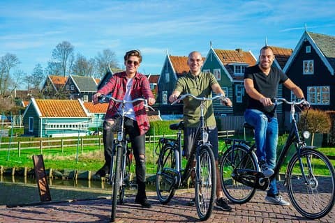 Volendam: E-cykeludlejning med foreslået landskabs- og fiskerbyby
