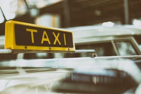 Athen Privater Transferservice: Piräus Hafen zum Hotel
