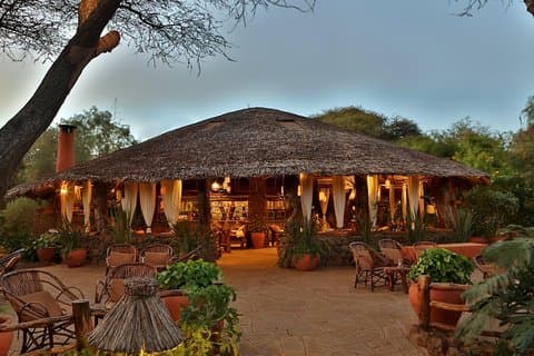 Safari de elefante maravilhoso de 3 dias no Parque Nacional de Amboseli, Quênia
