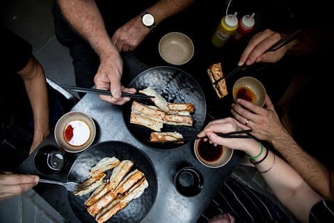Melbourne Foodie Discovery Walking Tour with 7 Food Tastings