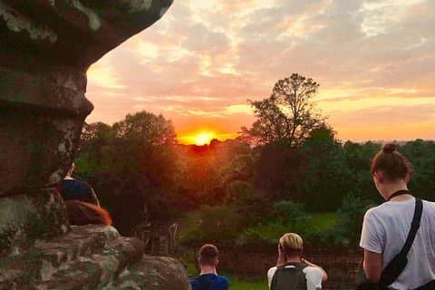 Tour privado Bonteay Srie Pre Rup Sunset en Tuk Tuk