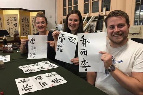 Beijing Private Culture Tour: Chinese Calligraphy Class and Mutianyu Great Wall with Cable Car Ride