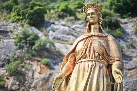 Tour de Éfeso Bíblico - hazaña. Casa de la virgen maria