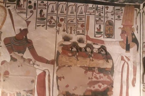 private tour Habu temple,valley of the queens,valley of the workes from Luxor