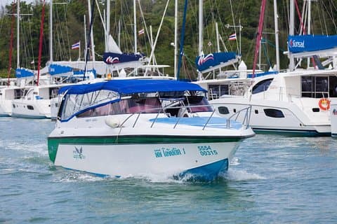 Phuket til Koh Phi Phi VIP hurtigbåttransport