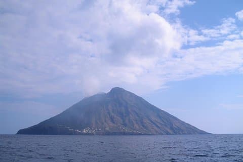 7-Day Sailing and Trekking in the Aeolian Islands