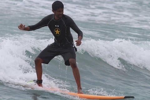 Surfing i Weligama