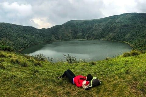 1 dia Bisoke Volcano Hiking Experience