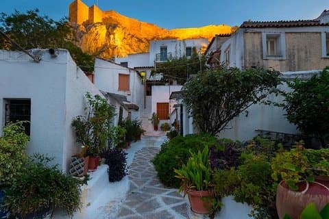 Sunset Walking Tour in Plaka with Hidden Gems & Local Stories