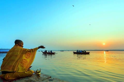 7 - Day Agra, Orchha, Khajuraho & Varanasi Tour från Delhi