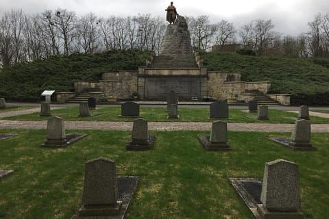 768,000 vs 150,000: Battle for the Seelow Heights 1945
