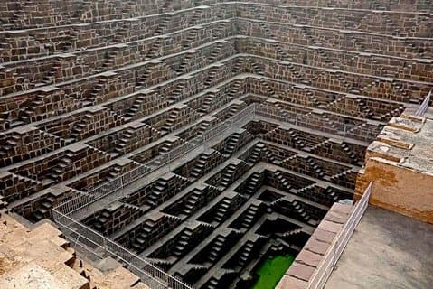 Private day trip: Taj Mahal to Jaipur via fatehpur Sikri and Abhaneri.