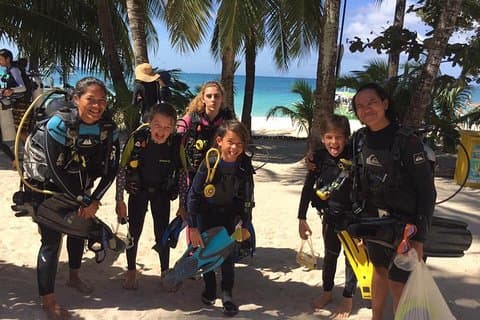 WaterColors Discover Scuba in Boracay (Shore Dive Only)