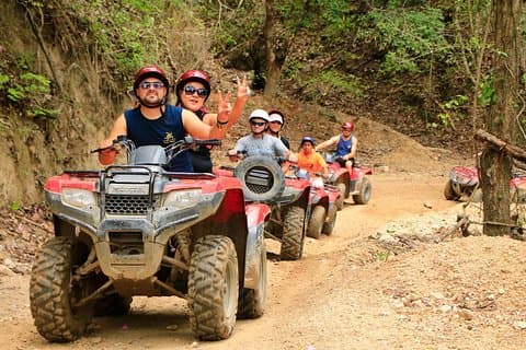 4x4 Aventura Dominicana com chocolate e café
