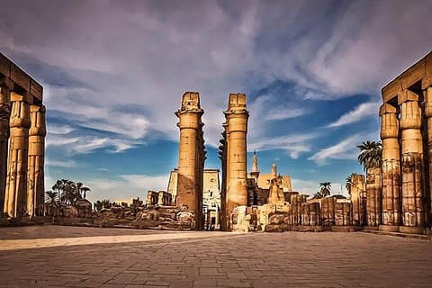 Safaga port 2 Days tour to luxor with hot air balloon