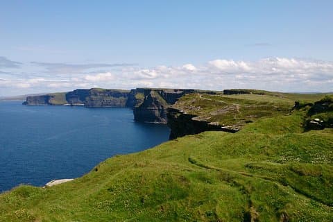 Privat tur til Cliffs of Moher guidet på spansk