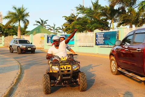 Roatan 4x4 Extreme ATV Inseltour