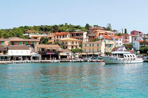 Boat trip to Kassiopi on northeast Corfu coastline