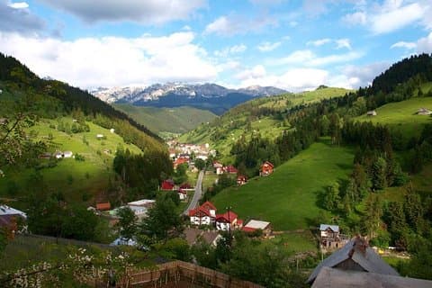 Excursión en Moeciu de Sus (recomendado para familias) con guía español nativo.