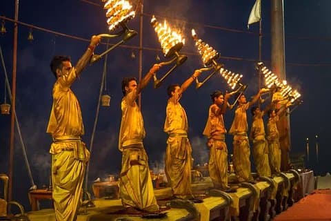 Golden Triangle Tour With Varanasi (3 Star Hotel)