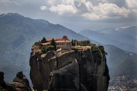 Meteora, kloosters en slag om Thermopylae Privérondleiding vanuit Athene