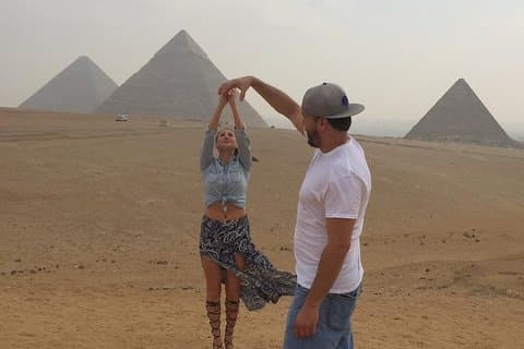 Layover Tour To Pyramids of Giza con Camel Ride e Lunch