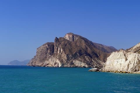Väst om Salalah privat tur - fascinerande berg och stränder