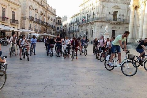 Tour i cykelhistorie Island Ortigia og arkæologisk park Neapolis