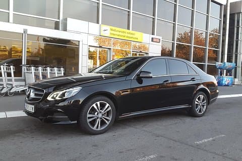 Privat transfer från Belgrad flygplats