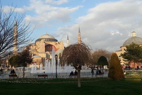 Istanbul 03 Tage & Kappadokien 02 D - 5 Tage Tour inklusive 2 Inlandsflüge