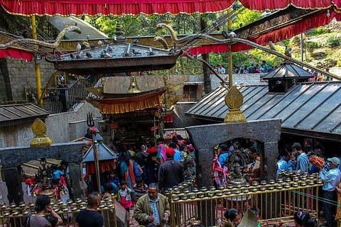 Une sainte visite au puissant Kali