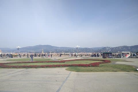 Pisa / Florença a partir de Livorno