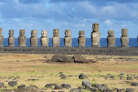 Viaggio di 4 giorni per scoprire l'isola di Pasqua