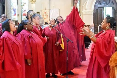 Visite et concert de Harlem Wednesday Morning Gospel