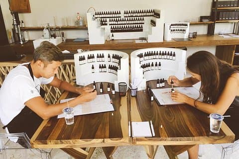 La tua selezione di profumi: Officina e creazioni di profumi di Bali