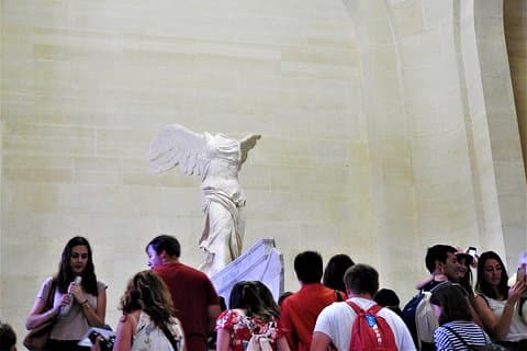 Louvre Museum Guided Tour