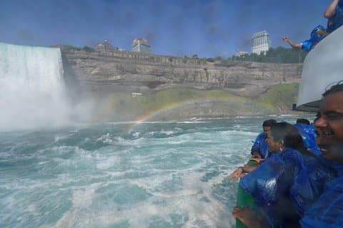 Da Boston: Cascate del Niagara 2 - Tour di un giorno con pernottamento